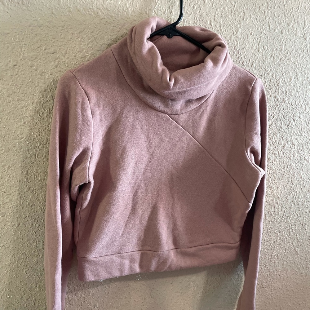 ALO Yoga Pink Turtleneck Sweater